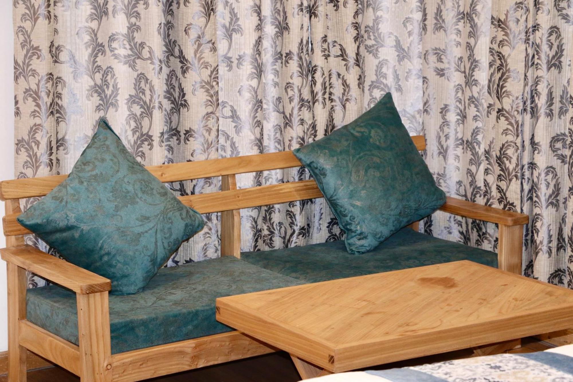 לה Hotel Palam Hills מראה חיצוני תמונה