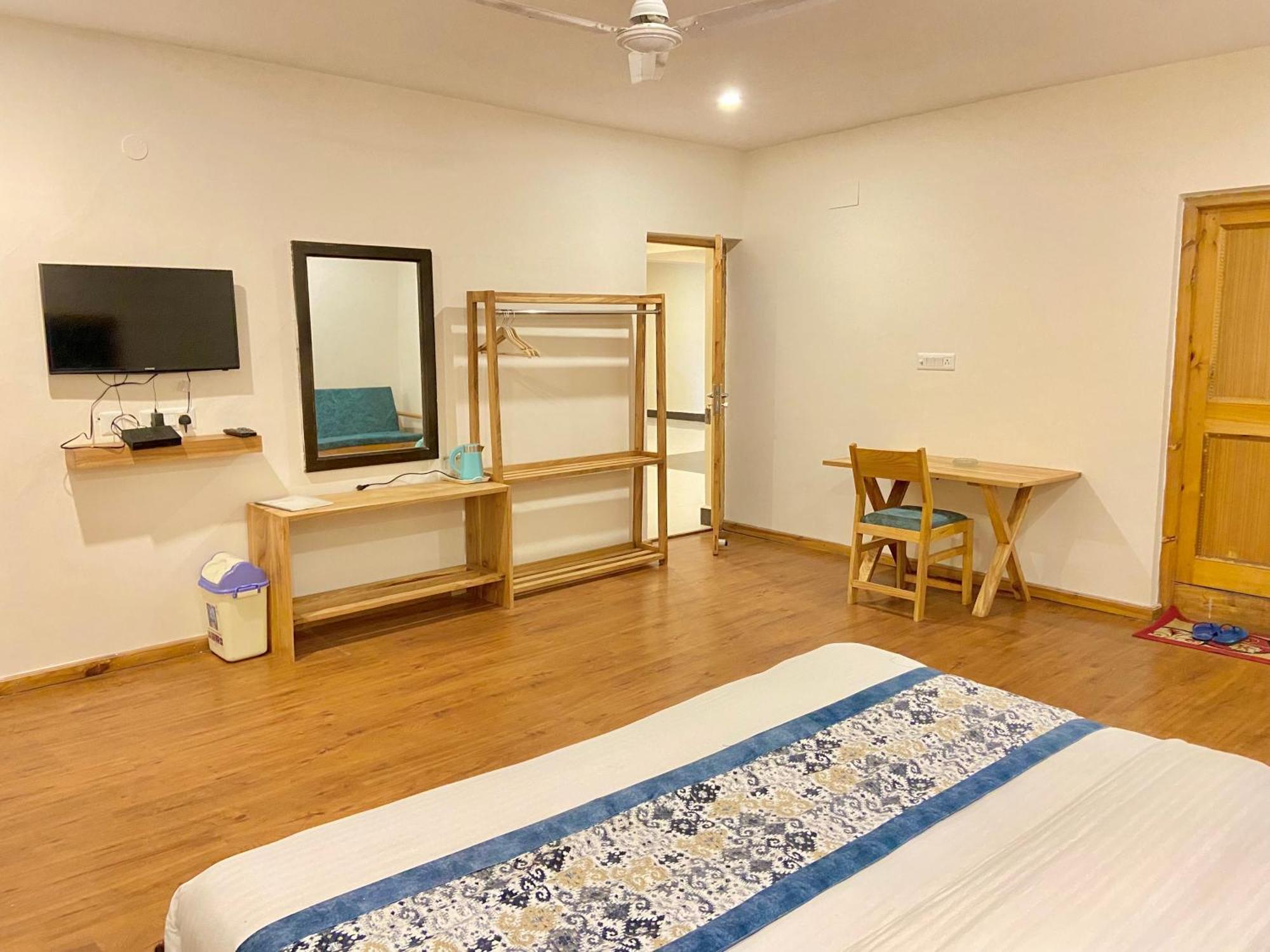לה Hotel Palam Hills מראה חיצוני תמונה